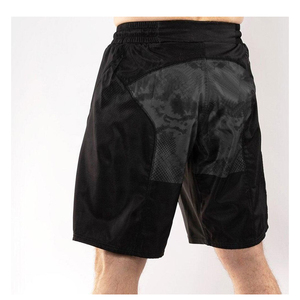 กางเกงกีฬาขาสั้นผู้ชายลายคาร์บอนไฟเบอร์ MMA & BJJ - Product Image 3