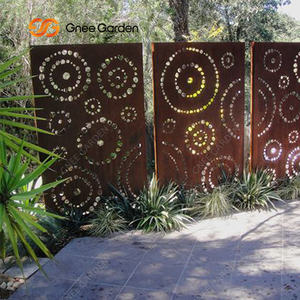 Panneaux muraux modernes en acier corten découpés au laser Panneau mural extérieur avec motifs d'animaux Ornements de jardin modernes - Product Image 1