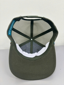 Gorra Trucker de Malla Estructurada de 6 Paneles, Color Verde Oliva, para Adultos, Fabricada en Vietnam, con Logotipo Personalizable, para Actividades al Aire Libre y Uso Casual - Product Image 3