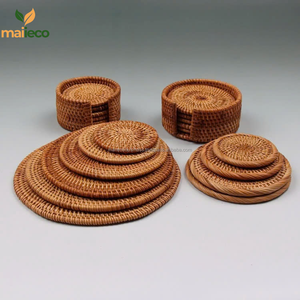 ที่รองแก้วหวายแบบชนบทที่รองแก้วที่รองแก้วดีไซน์ใหม่เป็นมิตรต่อสิ่งแวดล้อมสำหรับห้องนั่งเล่นที่ชาร์จจานหวายจากเวียดนาม - Product Image 5