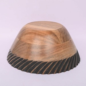 Bol en bois de manguier de haute qualité, saladier en bois pour servir les fruits ou pour la présentation sur la table, fournisseur fiable, vente en gros directe disponible - Product Image 3