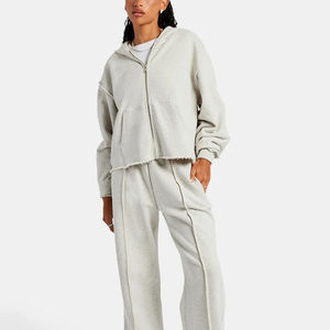 Ensembles personnalisés en tricot gaufré pour femmes, veste à capuche thermique zippée et pantalon évasé, ensemble de survêtement pour femmes en 2 pièces - Product Image 2