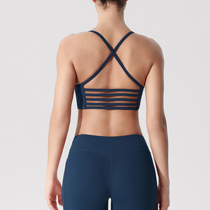 Sujetador deportivo de yoga con amortiguación, tirantes delgados y espalda hermosa - Product Image 3