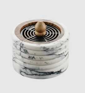 Brûleur d'encens en résine au design marbré avec insert métallique, bois de santal aromatique, écologique, utilisation toute saison - Product Image 2