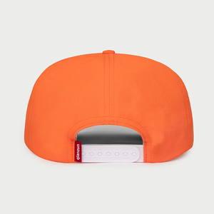 Casquette de baseball vintage à 6 panneaux en maille, avec logo personnalisé gaufré et effet vieilli, respirante, réglable, pour le sport et la course, en nylon courant - Product Image 3