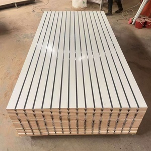 Pannello Slatwall in <span class=keywords><strong>MDF</strong></span> da 15mm o 17mm / Pannello <span class=keywords><strong>MDF</strong></span> Scanalato / Pannello Espositivo in <span class=keywords><strong>MDF</strong></span> Melaminico Scanalato da 18mm - Product Image 5