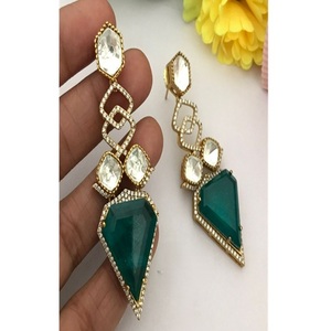 Hermosos Pendientes de Moissanita con Baño de Oro de Latón de Primera Calidad, Estilo Kundan, para Mujer, Colección para Bodas y Fiestas - Product Image 2