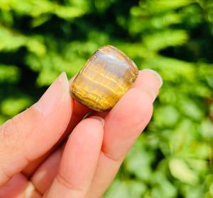 Vente en gros d'agates naturelles de haute qualité, polies à la main, œil de tigre, cristal, 15-30 mm, formes personnalisées, décoration Feng Shui pour la maison - Product Image 3