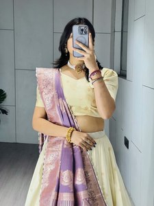 Lehenga Paithani de Luxe avec Broderie Zari Délicate et Coupe Fluide – Tenue Indienne de Mariage et de Cérémonie - Product Image 4