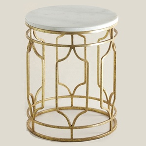 Ensemble de 2 tables d'appoint en fer unique, finition laiton plaqué or avec dessus en marbre blanc, meubles modernes d'intérieur et d'extérieur - Product Image 6