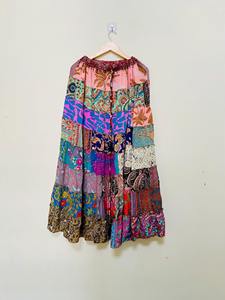 Faldas Maxi de Seda Bohemias al por Mayor con Diseño de Patchwork en Capas, Coloridas, Estilo Hada, Exóticas, Largas, Fluidas, a Rayas, Recicladas, para Fiesta de Ibiza - Product Image 4