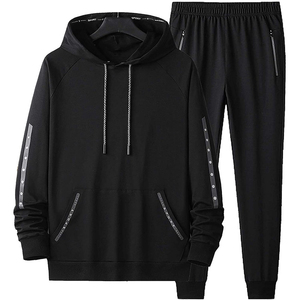 Ensemble de survêtement homme tendance 2026 – Sweat à capuche raglan et pantalon de jogging 2 pièces – Logo personnalisé – Vente en gros – Coupe ajustée – Tenue de sport et d'entraînement - Product Image 1