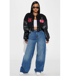 Blouson bomber noir en PU avec patch brodé LA Cherry, style streetwear, coupe courte, unisexe, pour l'automne - Product Image 2