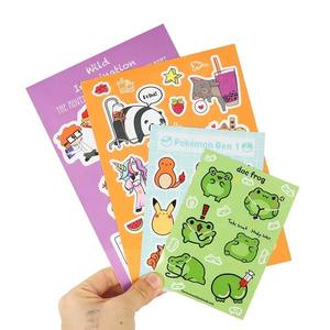 Hojas de Etiquetas Adhesivas PET Personalizadas OEM con Diseño Kiss-Cut |   Calcomanías de Dibujos Animados Resistentes al Agua con Brillo UV para Computadora Portátil, Uso Promocional, 100 Piezas - Product Image 1