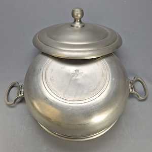 Soupière professionnelle en métal avec couvercle, plat de service durable pour buffet - Product Image 2