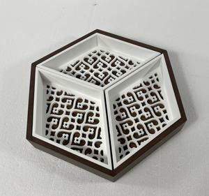 Plateau de service à chocolat en bois fait à la main incrustation de nacre 31x31cm noir/marron nouveau Design noël pâques ramadan 2025 vente en gros - Product Image 1