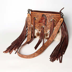 Borsa a Tracolla Artigianale in Vera Pelle con Intaglio a Cavallo e Nappe Lunghe Stile Boho, Nuova Collezione 2026 - Product Image 2