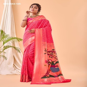 Collection de saris en soie avec tissage et pallu Paithani, dernière collection Evergreen Design, fournisseur d'Inde. - Product Image 1
