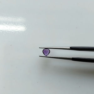 Ametista Africana Natural de 4MM, Corte Corazón, Color Púrpura, Gemas Sueltas de la Mejor Calidad para Joyería, Gemas de Montaña Roja - Product Image 1