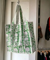 Tas Tote Wanita Hijau Bordir Bunga Vintage Berlapis Kapas Lembut dengan Tali Bahu untuk Perjalanan, Penggunaan Sehari-hari & Pantai