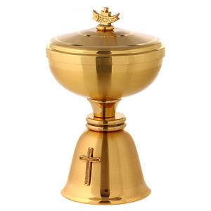 Ciborio de Latón de Diseño, Artículos Religiosos de Primera Calidad, Ciborio de Latón Hecho a Mano para la Misa Católica, Cáliz Eucarístico Grabado - Product Image 2