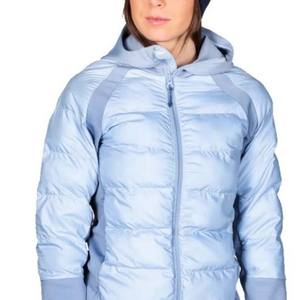 Veste matelassée ajustée pour femme, collection hiver 2026, avec doublure douce en coton/nylon, broderie, manches longues et capuche zippée - Product Image 4