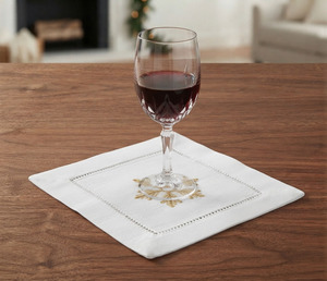 Serviettes de cocktail personnalisées en gros, brodées flocon de neige doré, 6x6', en coton blanc, avec ourlet festonné, pour la maison, les fêtes et les événements - Product Image 2