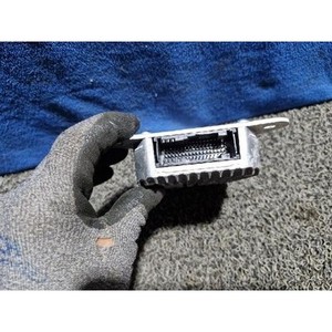ECU และโมดูลคอมพิวเตอร์มือสองสำหรับรถยนต์ซีรีส์ 7 รุ่น 6855921013 - Product Image 3