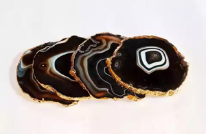 Posavasos de Ágata Negra Natural con Lámina Dorada, Base Irregular de Piedra Semipreciosa para Decoración de Mesa en Hogar, Restaurante y Hotel - Product Image 2