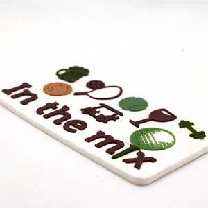 Parches 3D de PVC con Logotipo Personalizado en Relieve |   Insignia de goma suave termoadhesiva para decoración de tela de lona y encaje para uso en prendas de vestir - Product Image 3