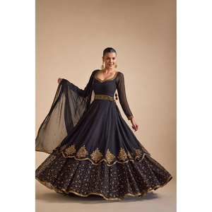 Vestido de fiesta africano y Dupatta con hilo y trabajo de secuencia - Product Image 4