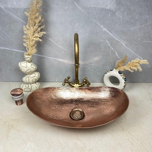 Fregadero Ovalado de Cobre de Diseño Moderno con Acabado Artesanal, Perfecto para Espacios Interiores Contemporáneos, Clásicos y Modernos - Product Image 2