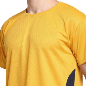 ชุดเสื้อยืดและกางเกงขาสั้นผู้ชายคุณภาพสูงสำหรับฤดูร้อน ชุด 2 ชิ้น ผ้าฝ้าย 100% สวมใส่สบาย ระบายอากาศได้ดี แห้งเร็ว เป็นมิตรกับสิ่งแวดล้อม - Product Image 2