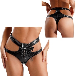 Tanga sexy de cuero charol negro para mujer, de talle bajo, con diseño de encaje hueco, sin costuras y elástico. - Product Image 1