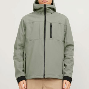 Veste coupe-vent softshell personnalisée pour homme, col montant, avec poches zippées, logo frontal, à capuche, pour l'hiver, vente en gros OEM - Product Image 3