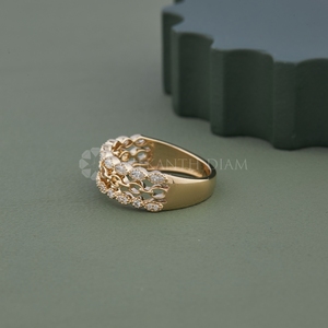 Bague en or jaune avec diamant de laboratoire taille ronde, look élégant, pour femme, bijoux fins à vendre, export - Product Image 4