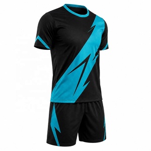 ชุดฟุตบอลสีดำน้ำเงิน ระบายอากาศได้ดี ผลิตจากโพลีเอสเตอร์ 100% เสื้อแขนสั้น กางเกงขาสั้น สำหรับฝึกซ้อมและแข่งขัน  รับสั่งทำตามแบบ - Product Image 4