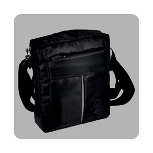 Maletín Portaordenador Portátil Liviya Modelo 191, Bolsa de Transporte con Cubierta de PP, Material de Poliéster, Diseño Multifuncional para Regalos Promocionales - Product Image 4