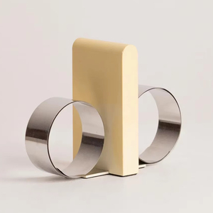 Sujetalibros Contemporáneos de Aluminio para Oficina y Hogar que Combinan Funcionalidad con un Estilo Decorativo Tradicional, Decoración para Bodas - Product Image 1