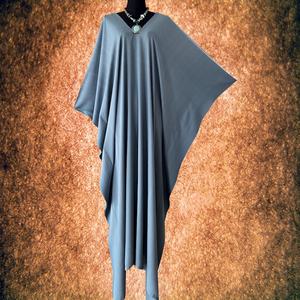 เดรสยาวคอวีผ้าเรยอนสีเทาอมฟ้าย้อมมือไซส์พลัส - Product Image 2