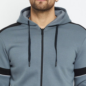 Ensemble de survêtements pour hommes à capuche imprimés sur mesure de qualité supérieure à prix abordable, fabriqués par des professionnels, manches longues - Product Image 5