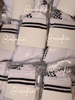 Chaussettes de yoga blanches de style basique avec bande noire antidérapante et semelles à pois, pour adultes, en coton tricoté, séchage rapide, respirantes