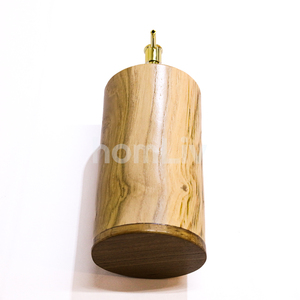 Distributeur de savon liquide rond décoratif en bois de teck naturel, fait main, durable, pour hôtel - Product Image 4