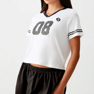 Vente en gros de maillots de football américain pour femmes, col en V, manches courtes, polyester, haut de sport, logo personnalisé, fabricant OEM en vrac, États-Unis - Product Image 4