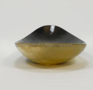 Cuenco de Servir Ovalado Hecho a Mano con Técnica de Cuerno Pulido Ecológico y Artesanal, Diseño Moderno y Natural - Product Image 4