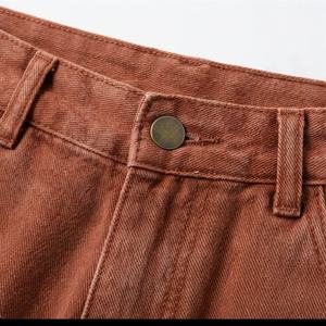 Shorts cargo baggy personnalisés pour hommes en toile sergé camouflage imprimé numériquement, avec motif de lettres brodées, tenue premium - Product Image 4