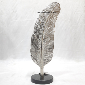 Décoration de maison de luxe, sculpture dorée, accessoires de décoration d'intérieur, pièce maîtresse sur socle en marbre - Product Image 2
