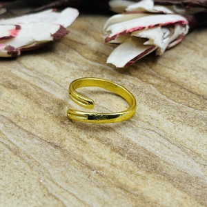 Bague minimaliste moderne en laiton plaqué or 18 carats pour homme, design géométrique ouvert, idéale pour la vente en gros/OEM/ODM - Product Image 6