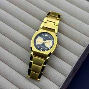 นาฬิกาควอทซ์สองสีสำหรับคู่รัก, นาฬิกาข้อมือหรูหราหลายหน้าปัด, นาฬิกาแฟชั่นสายเหล็กสีเงินและสีทองสำหรับผู้ชายและผู้หญิง - Product Image 2