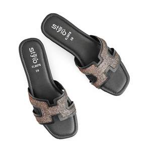 Zapatillas Deportivas Casuales Negras para Mujer - Product Image 1